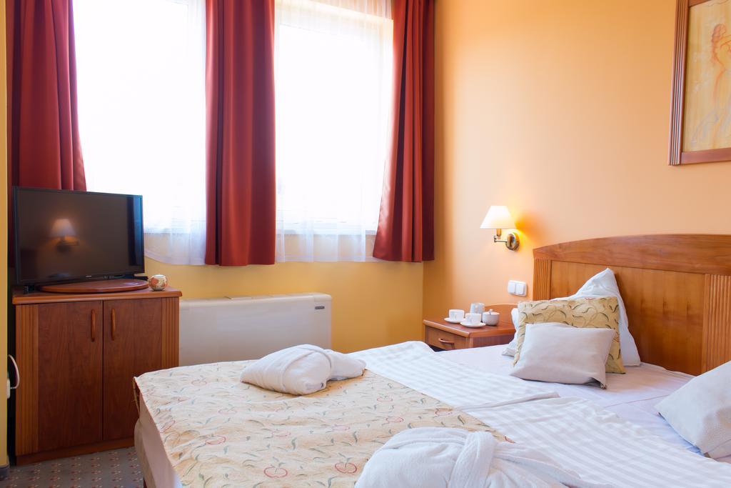 Karos Gold 813 Wellness Apartman Zalakaros Kültér fotó