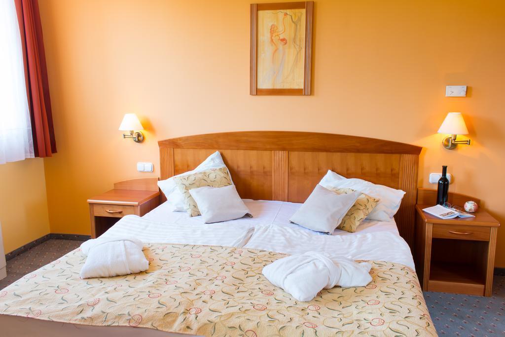 Karos Gold 813 Wellness Apartman Zalakaros Kültér fotó